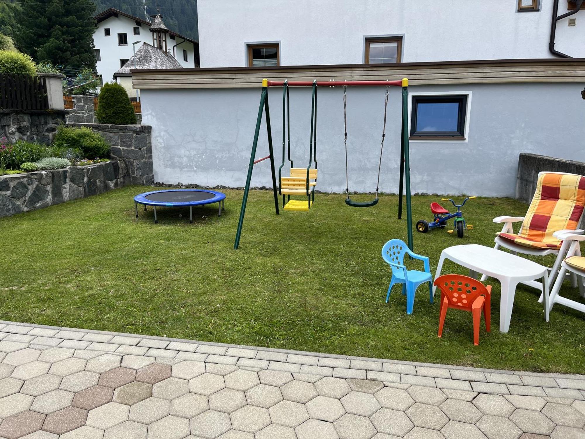 Apartment Familie Thomas Und Angelika Melmer Sankt Leonhard im Pitztal Luaran gambar