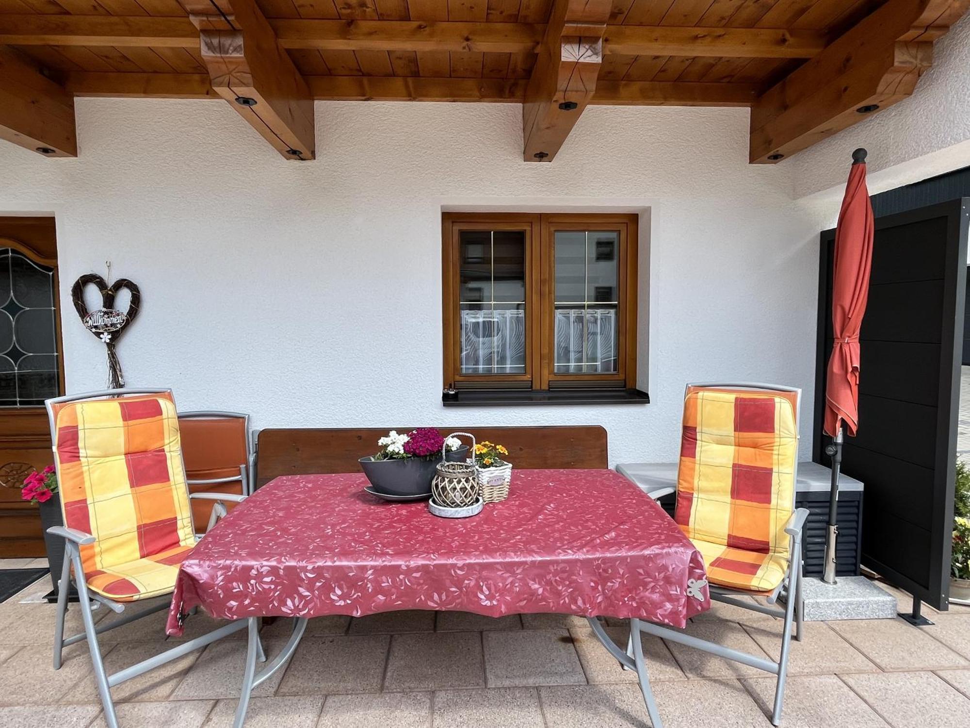 Apartment Familie Thomas Und Angelika Melmer Sankt Leonhard im Pitztal Luaran gambar