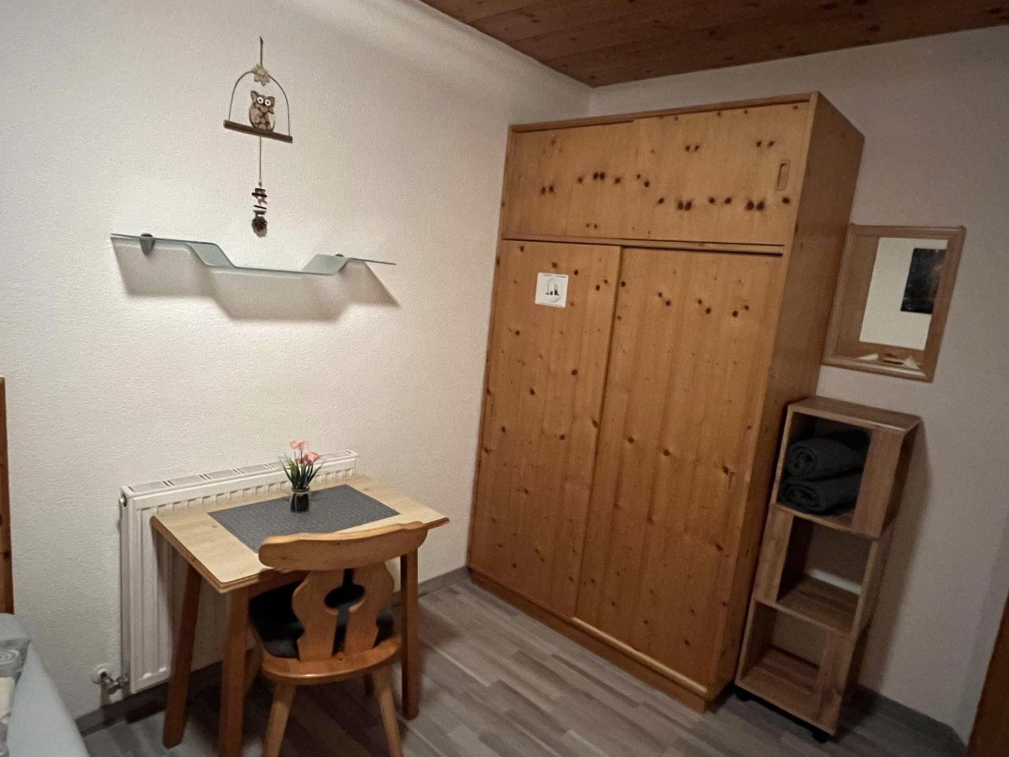 Apartment Familie Thomas Und Angelika Melmer Sankt Leonhard im Pitztal Luaran gambar